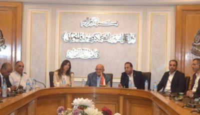 «غُرفة القاهرة» تُواصل جُهودها لتنظيم معرض أهلًا مدارس الرئيسي بمدينة نصر